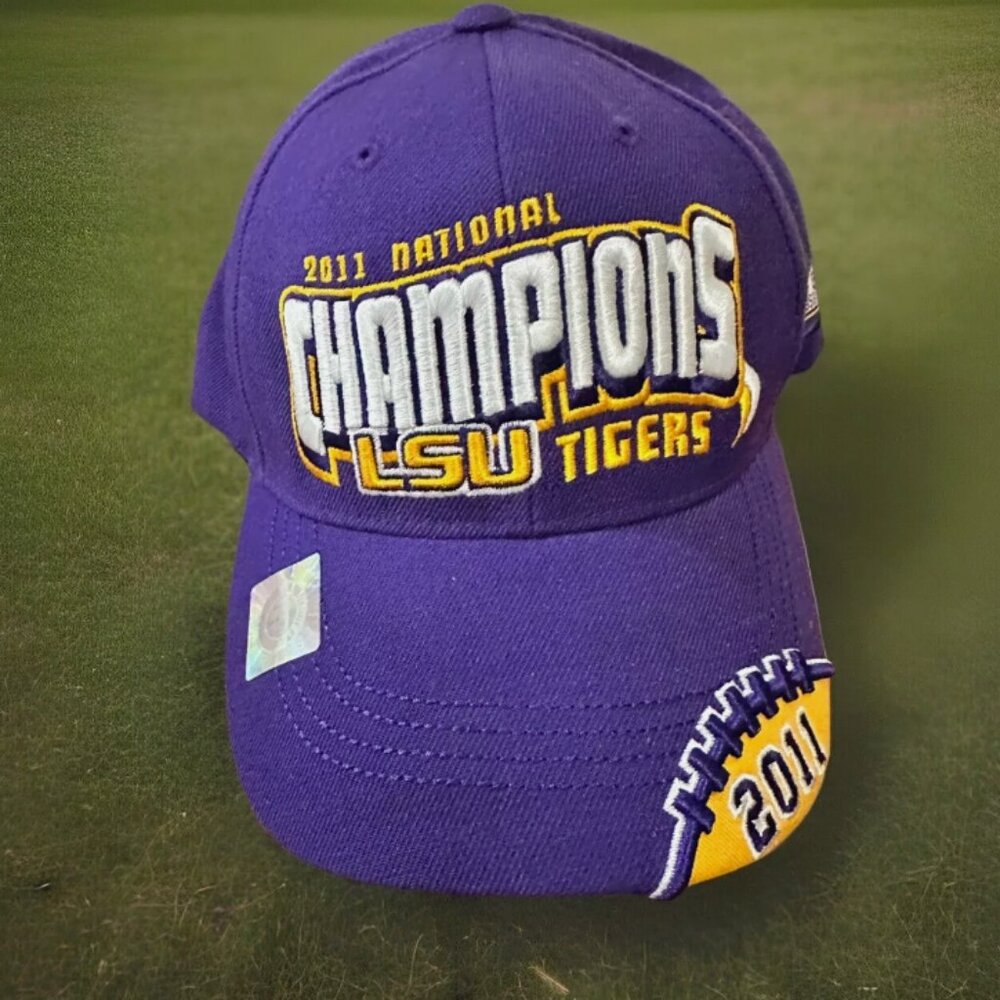 LSU Tigers Hat On Top Of The World Brand 3D National Champions 2011 velcro back